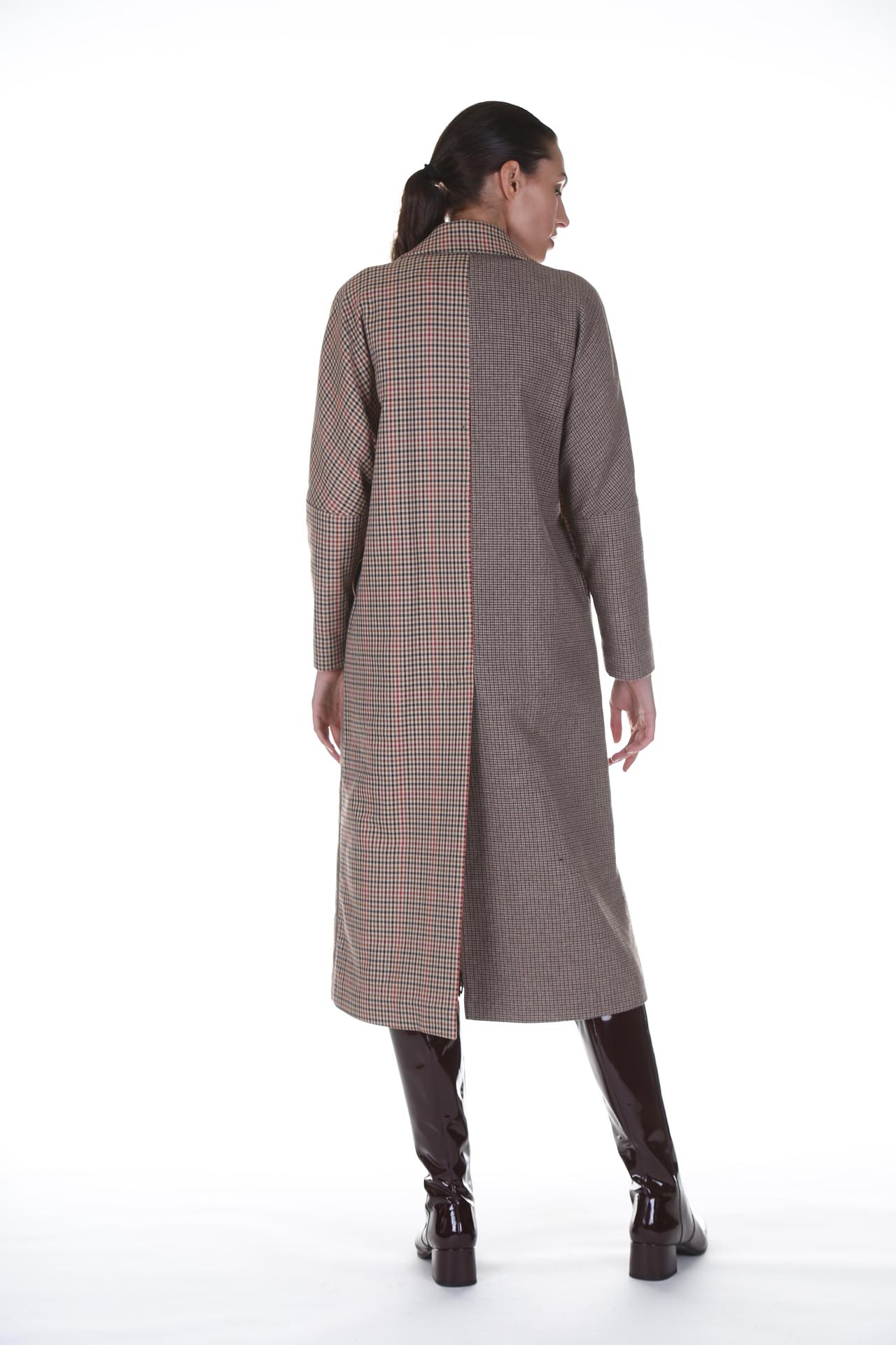 Bottega Martinese, Coat